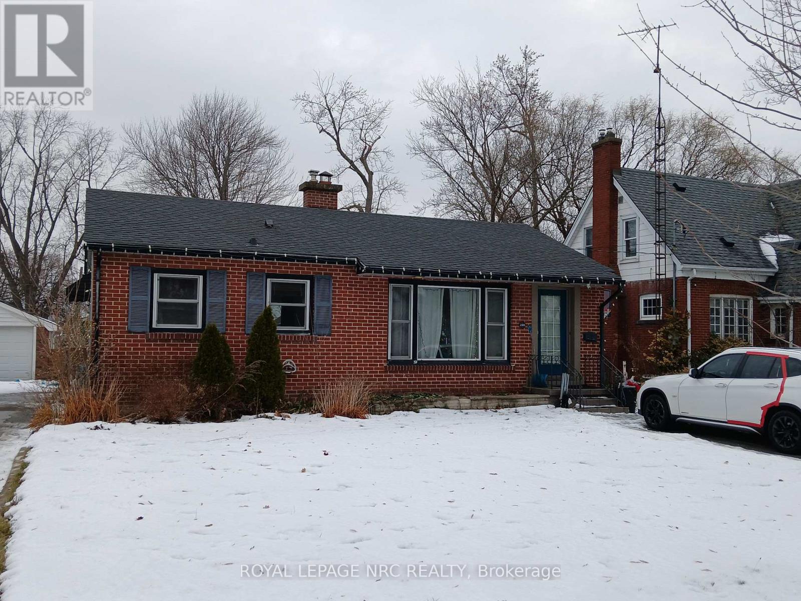 246 Highland Avenue, Fort Erie, Ontario  L2A 2X7 - Photo 1 - X12643352