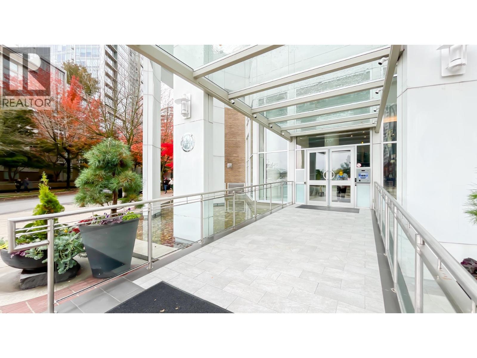 1602 1201 Marinaside Crescent, Vancouver, British Columbia  V6Z 2V2 - Photo 5 - R3074546