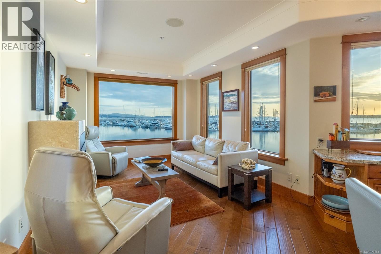 101 9949 Third St, Sidney, British Columbia  V8L 3B1 - Photo 17 - 1020804