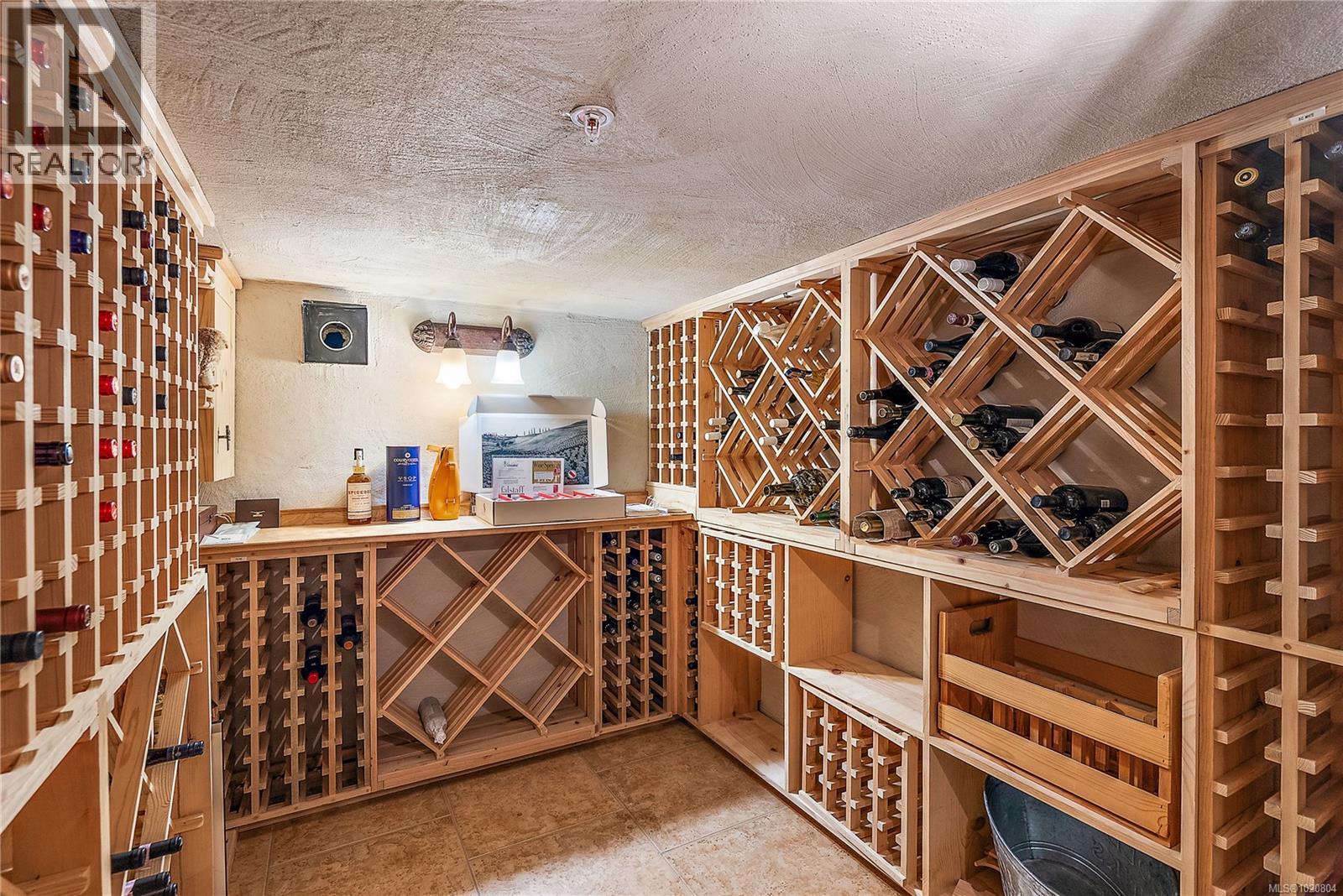 101 9949 Third St, Sidney, British Columbia  V8L 3B1 - Photo 30 - 1020804