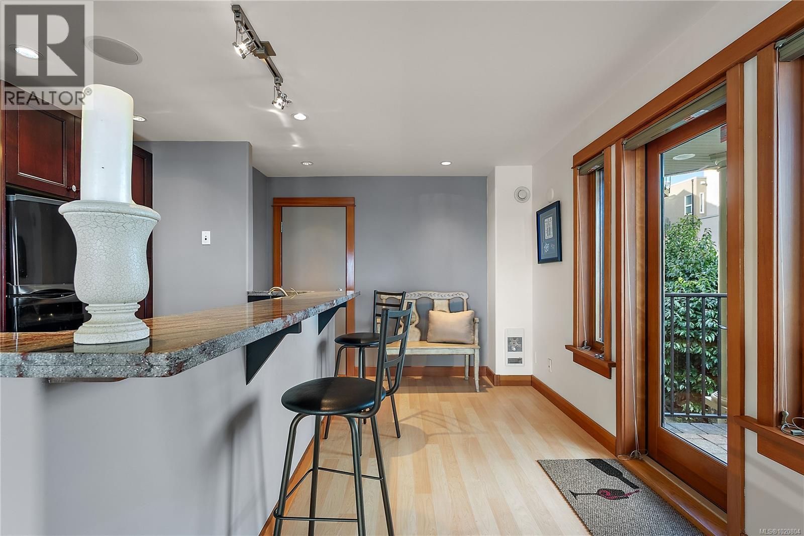 101 9949 Third St, Sidney, British Columbia  V8L 3B1 - Photo 38 - 1020804