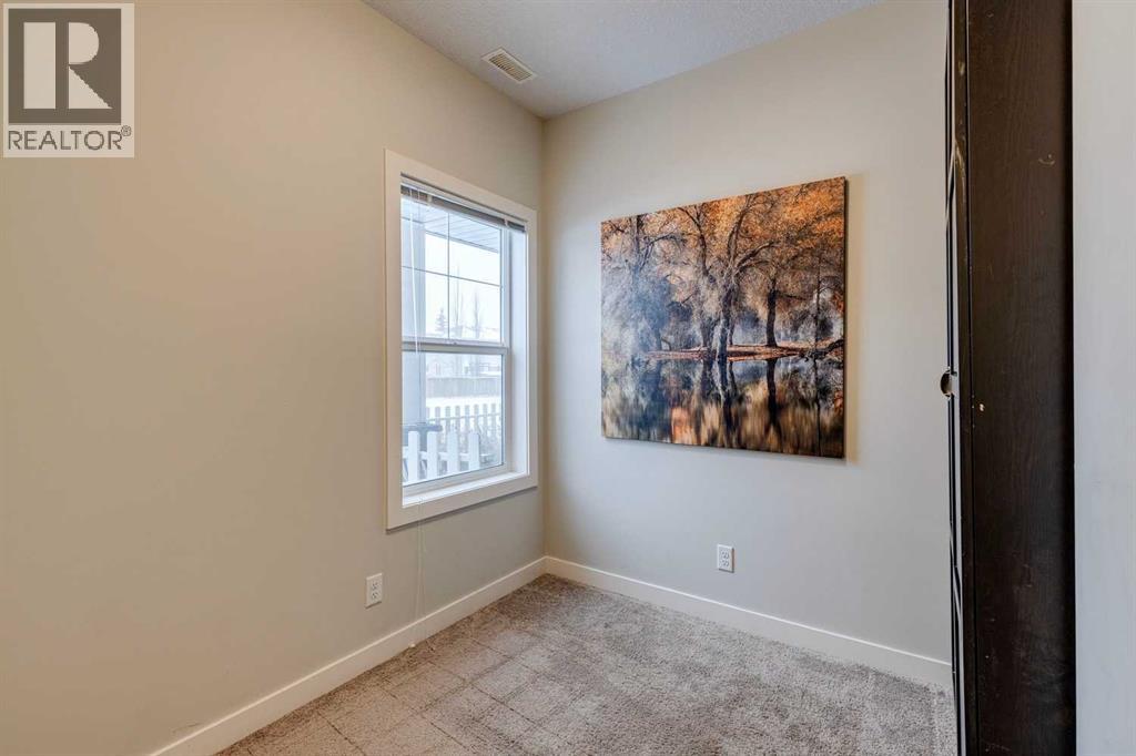 2103 Jumping Pound Common, Cochrane, Alberta  T4C 2L1 - Photo 19 - A2275270