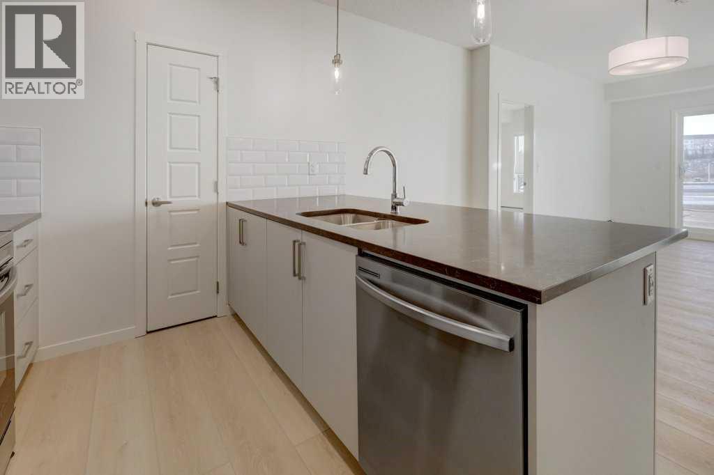 124, 245 Edith Place Nw, Calgary, Alberta  T3R 2C9 - Photo 11 - A2275305