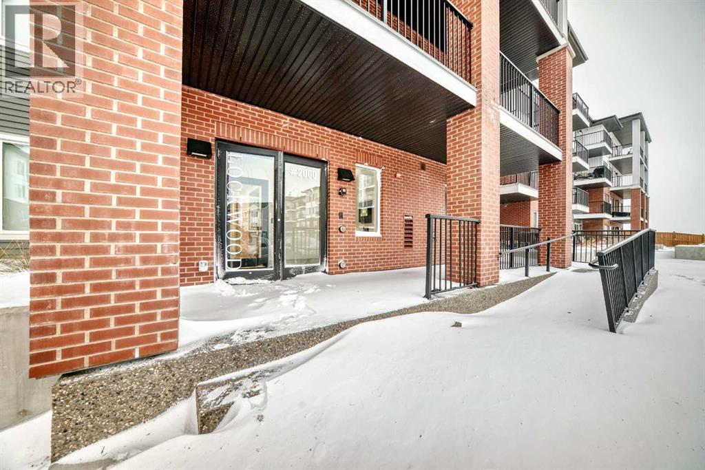 2214, 6 Merganser Drive W, Chestermere, Alberta  T1X 2Y2 - Photo 3 - A2275635