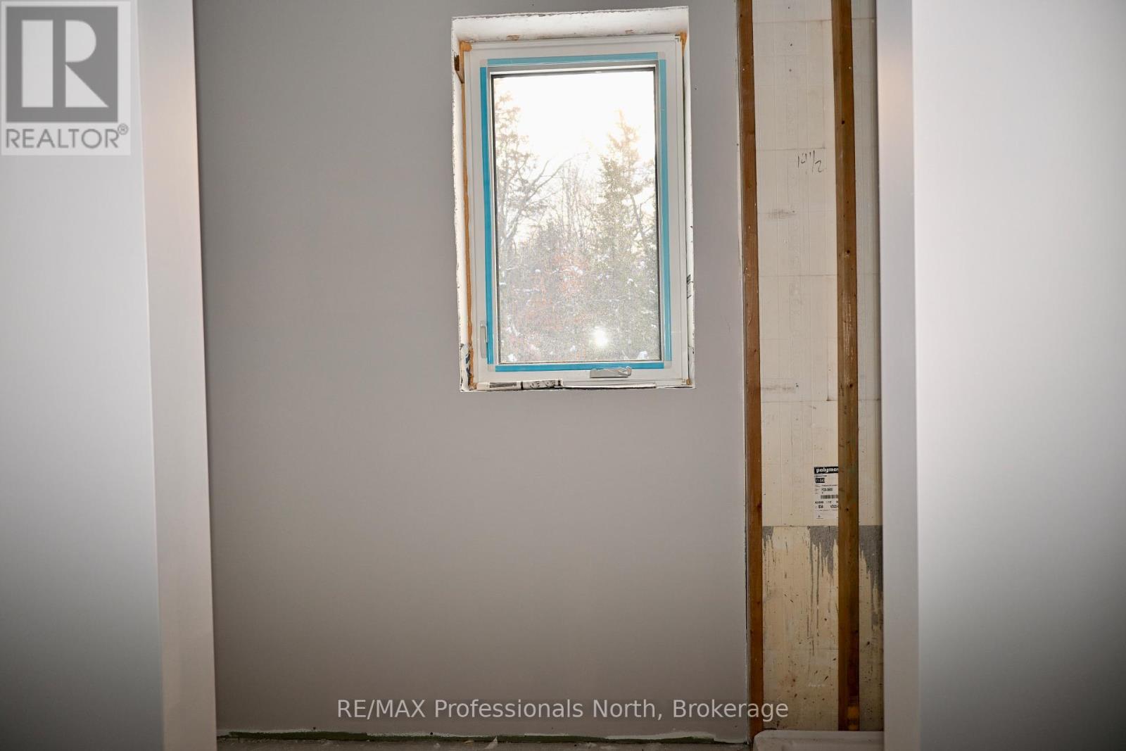 121 Loon Lake Road, Magnetawan, Ontario  P0A 1Z0 - Photo 18 - X12643326