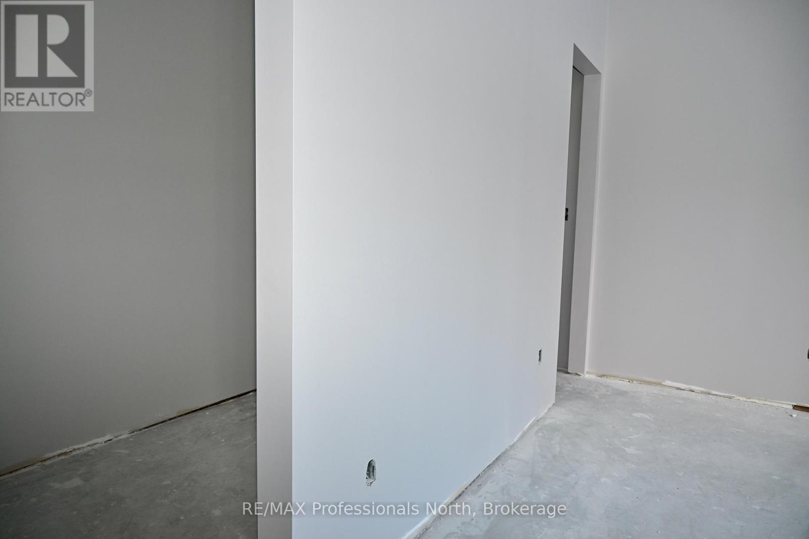 121 Loon Lake Road, Magnetawan, Ontario  P0A 1Z0 - Photo 25 - X12643326