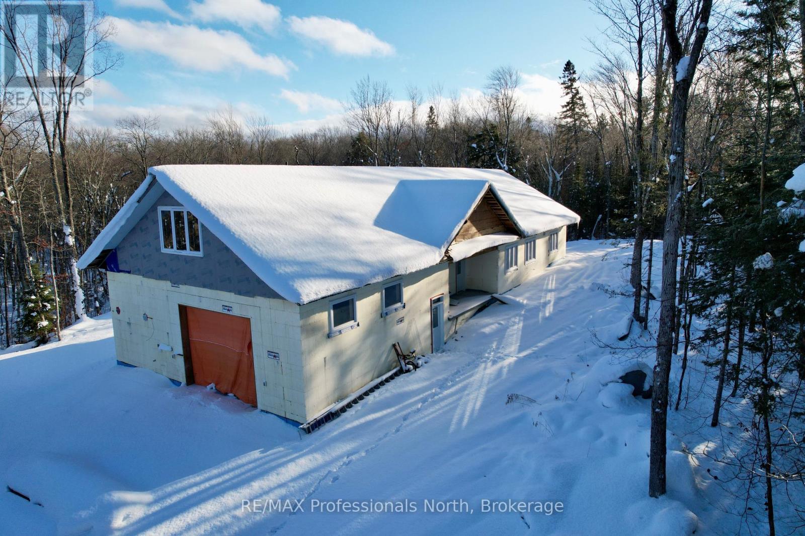 121 Loon Lake Road, Magnetawan, Ontario  P0A 1Z0 - Photo 3 - X12643326