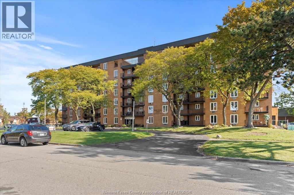 6550 THORNBERRY Unit# 6550, windsor, Ontario