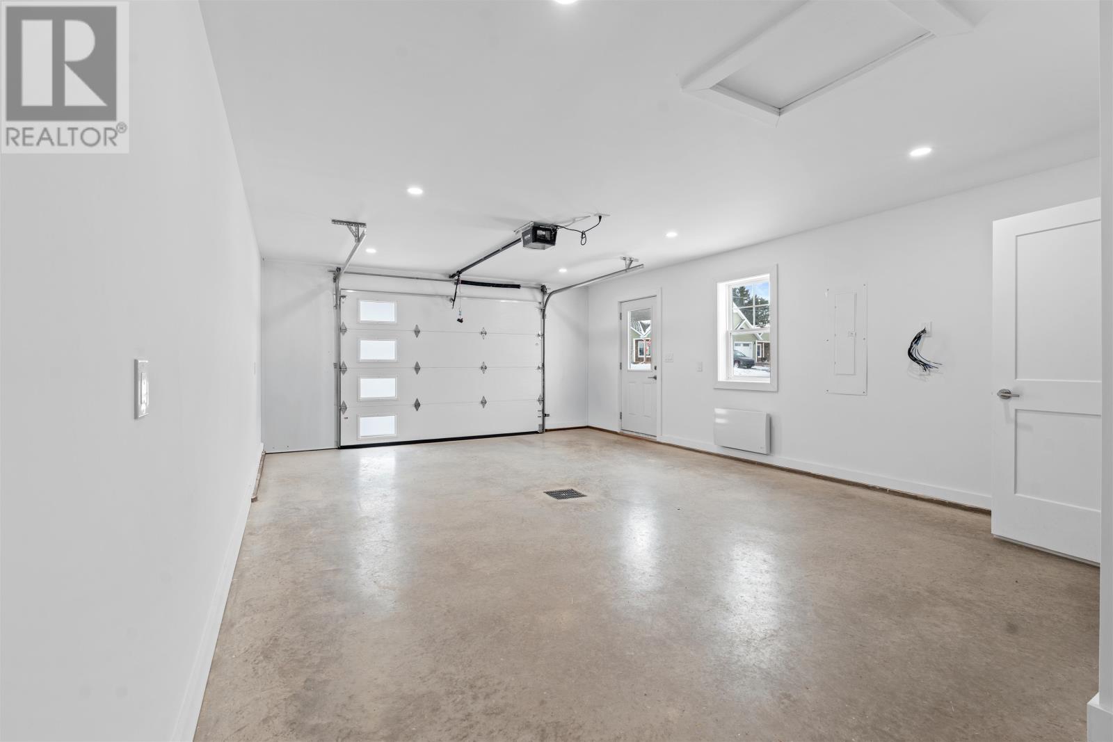 31 Loggie Drive, Summerside, Prince Edward Island  C1N 0N9 - Photo 41 - 202529518