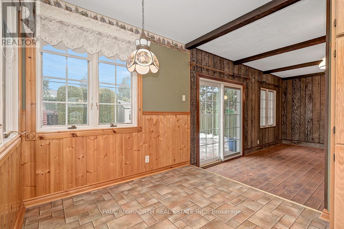 6 Roundhay Drive, Ottawa, Ontario  K2G 1B5 - Photo 12 - X12574502