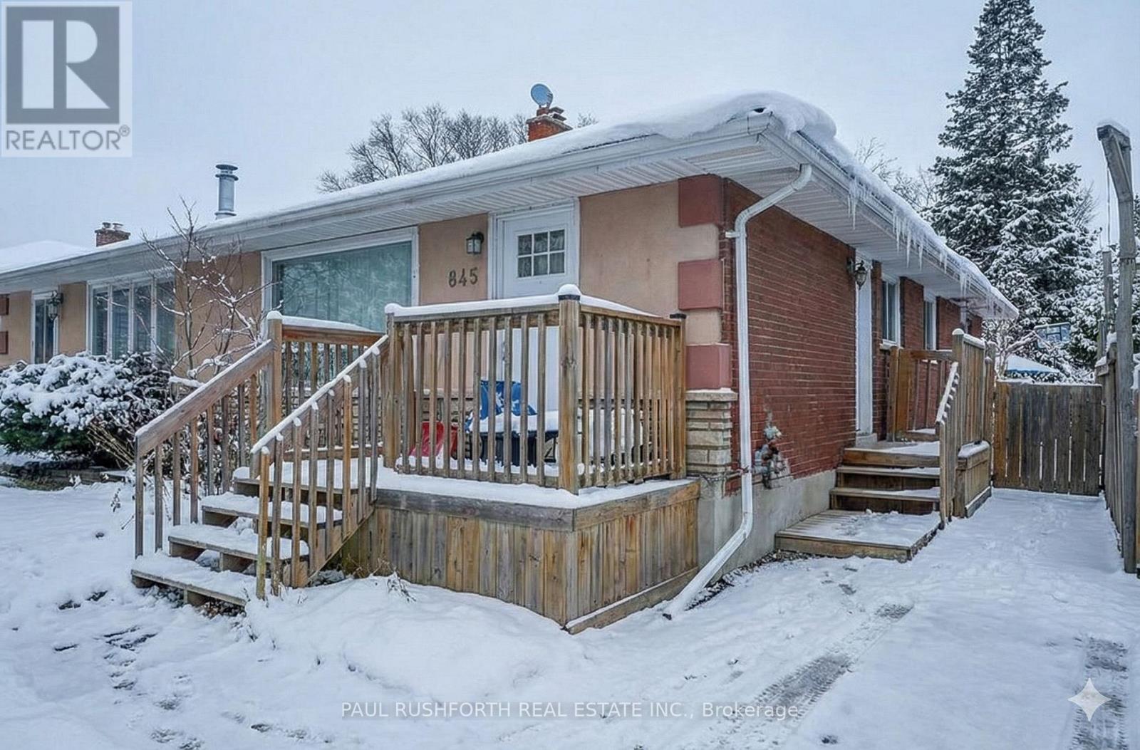 845 TROJAN AVENUE, Ottawa, Ontario