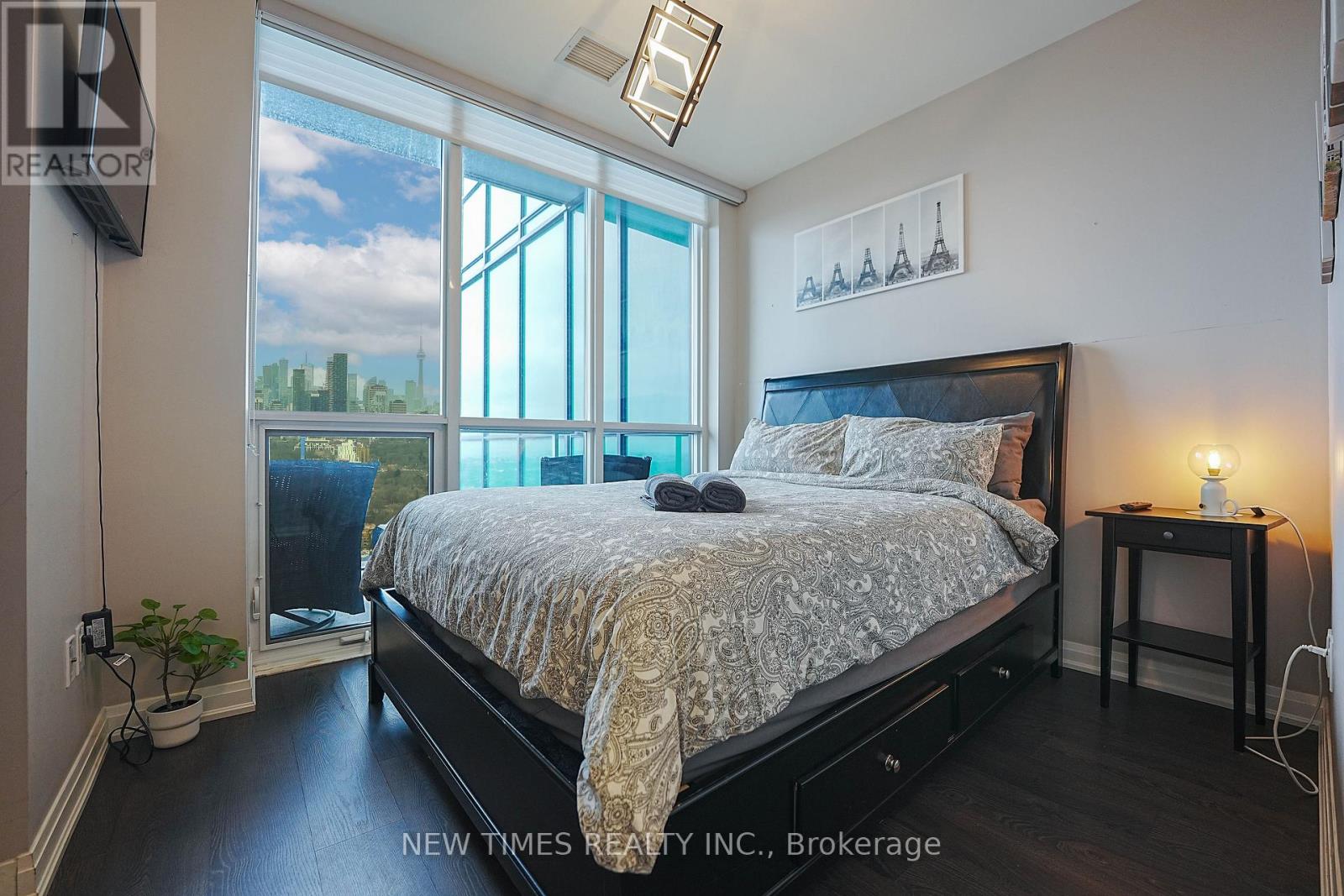 4202 - 9 Bogert Avenue, Toronto, Ontario  M2N 0H3 - Photo 8 - C12643308