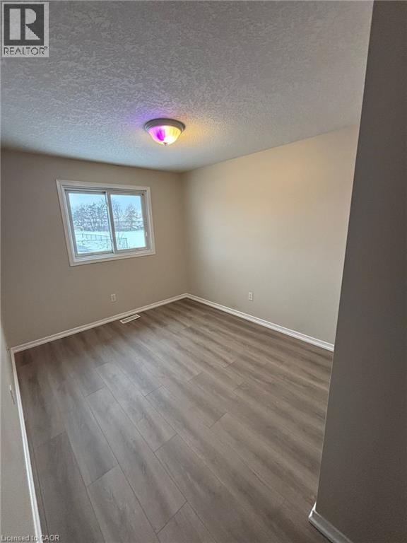 147 Activa Avenue, Kitchener, Ontario  N2E 3T3 - Photo 25 - 40794501