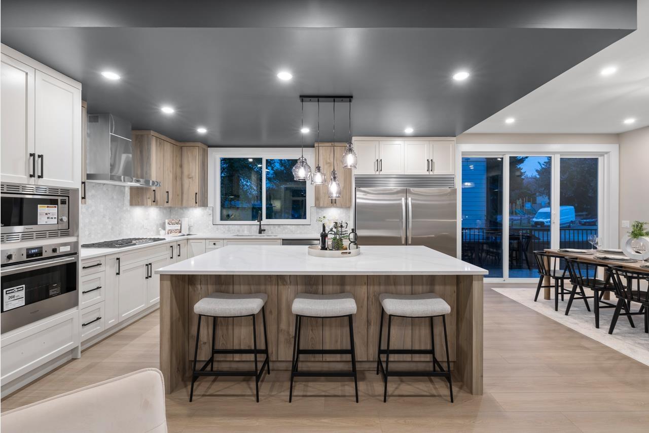 2818 Babich Street, Abbotsford, British Columbia  V2S 3K5 - Photo 3 - R3074475