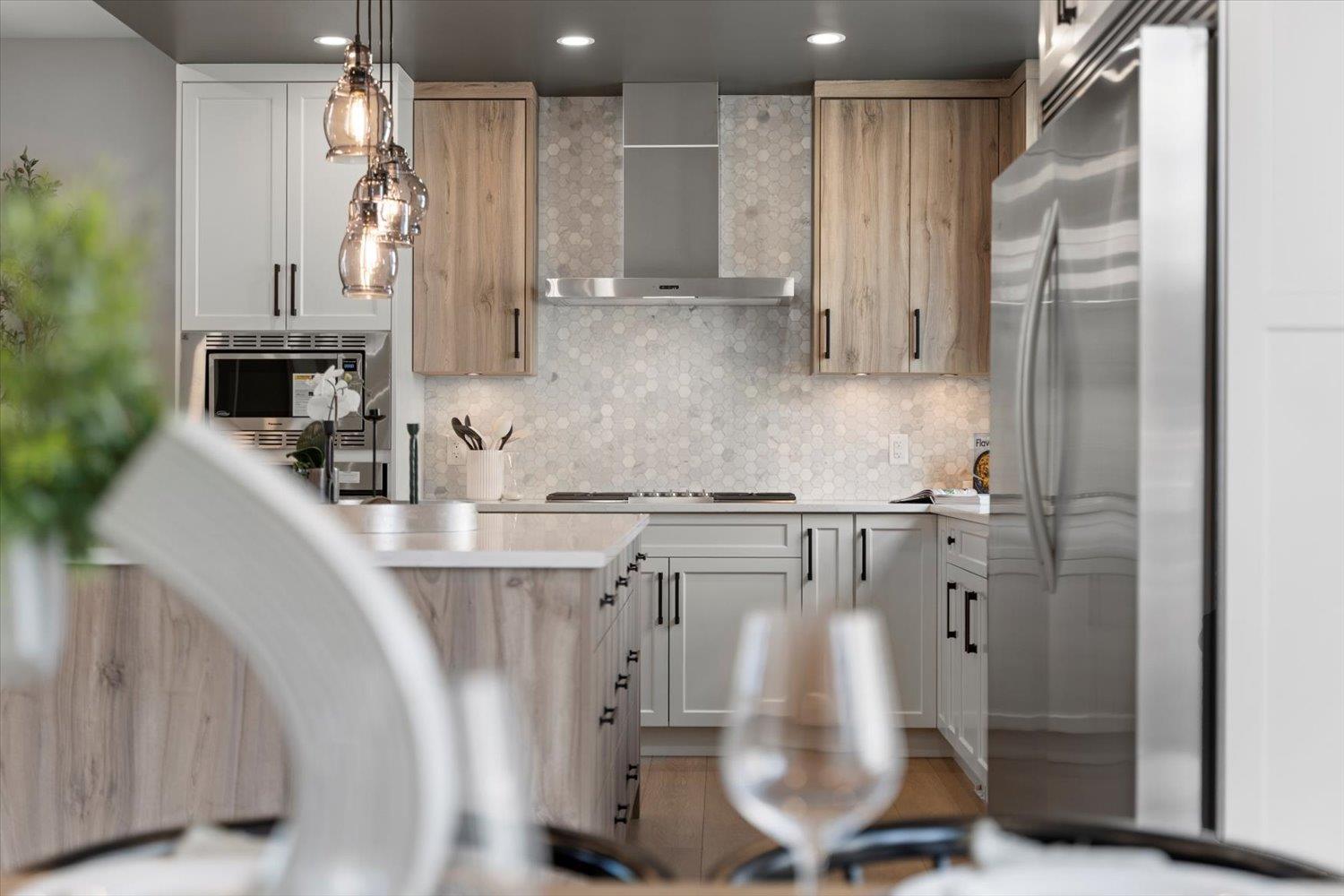 2818 Babich Street, Abbotsford, British Columbia  V2S 3K5 - Photo 5 - R3074475