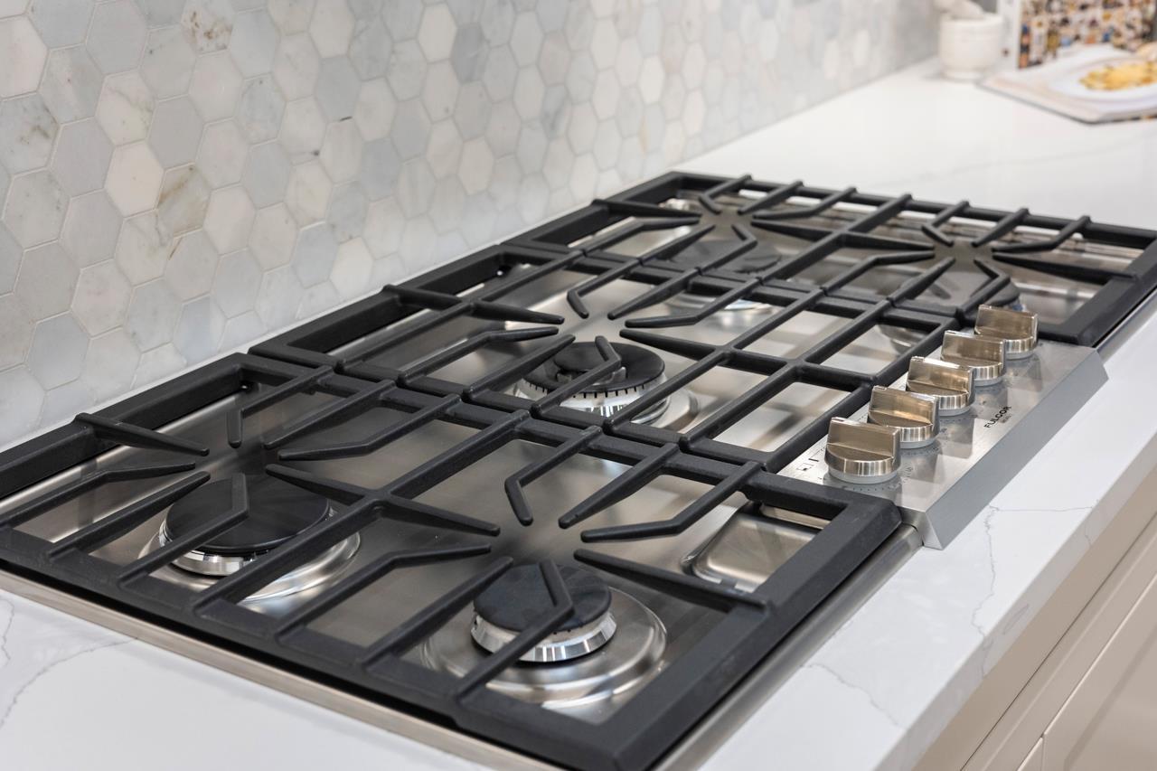 2818 Babich Street, Abbotsford, British Columbia  V2S 3K5 - Photo 10 - R3074475