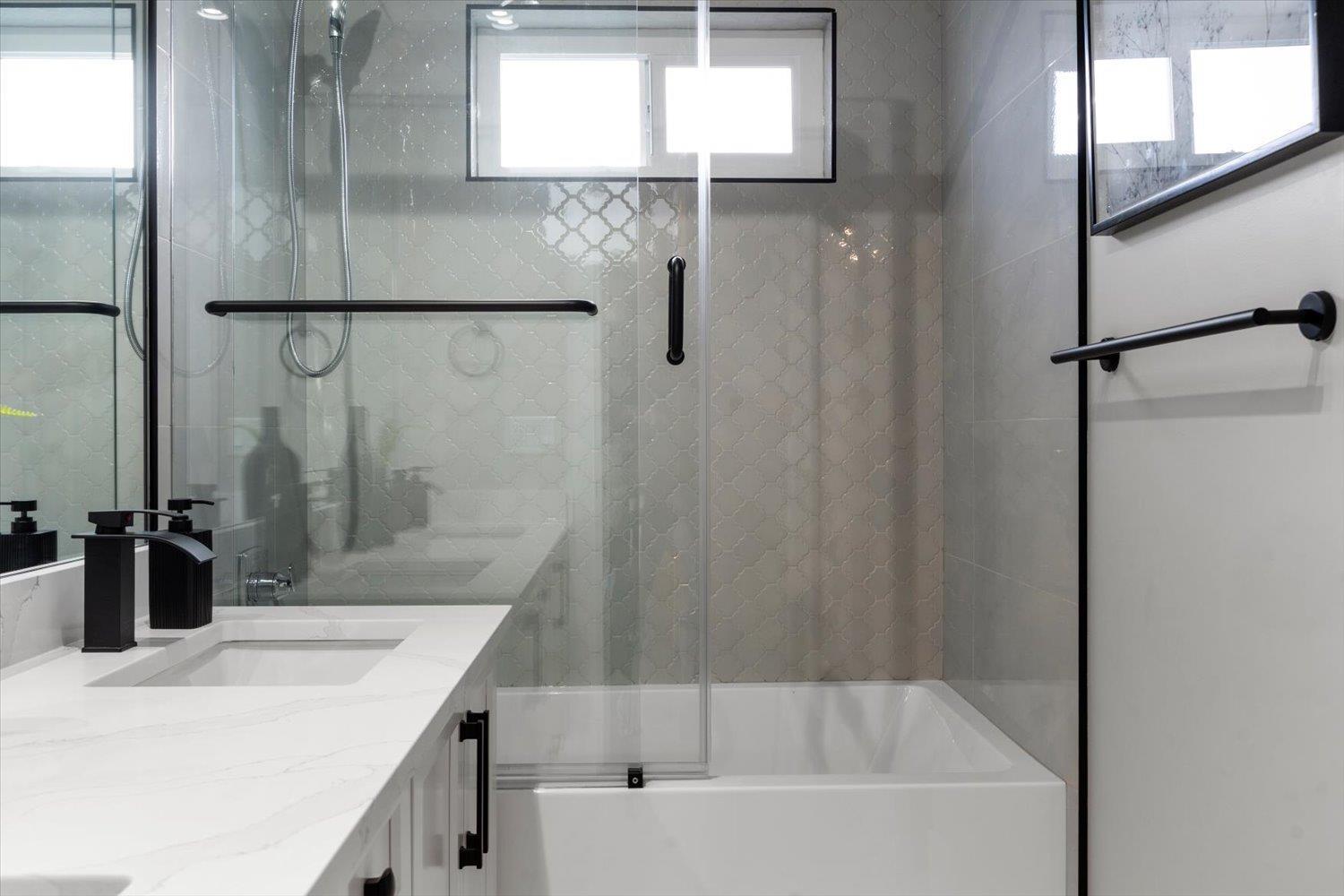 2818 Babich Street, Abbotsford, British Columbia  V2S 3K5 - Photo 33 - R3074475