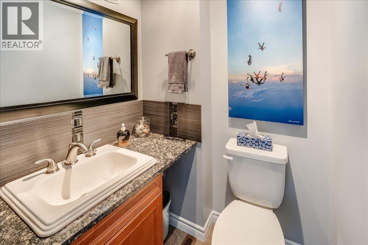 3395 Laurel Crescent, Trail, British Columbia  V1R 4M9 - Photo 34 - 10366366