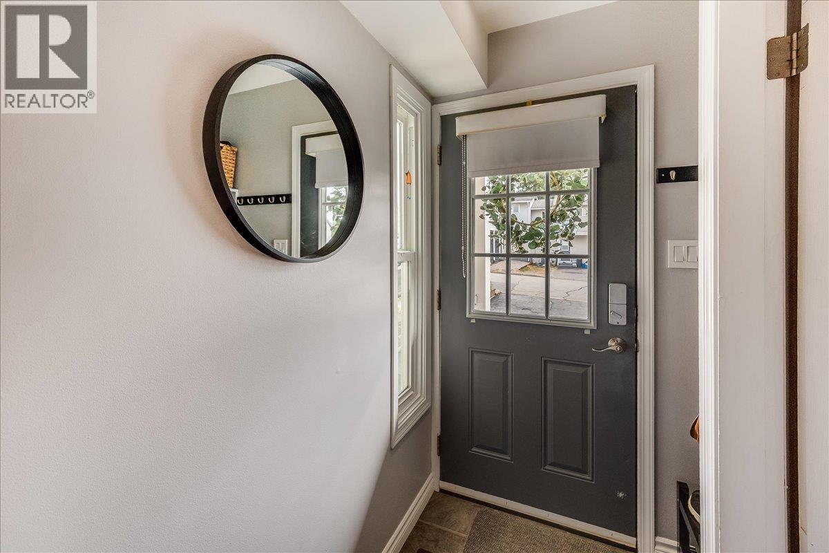 3395 Laurel Crescent, Trail, British Columbia  V1R 4M9 - Photo 13 - 10366366