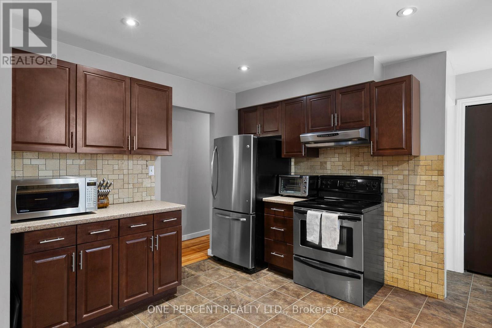 268 Mississaga Street W, Orillia, Ontario  L3V 3B8 - Photo 12 - S12643344