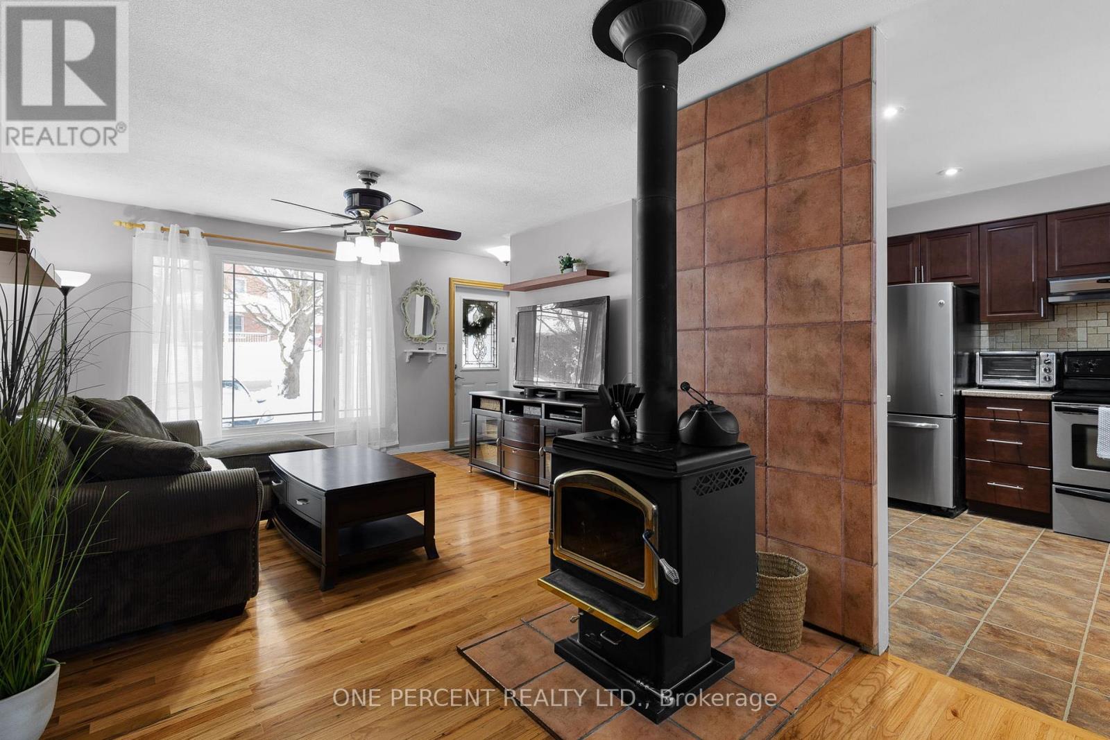 268 Mississaga Street W, Orillia, Ontario  L3V 3B8 - Photo 4 - S12643344