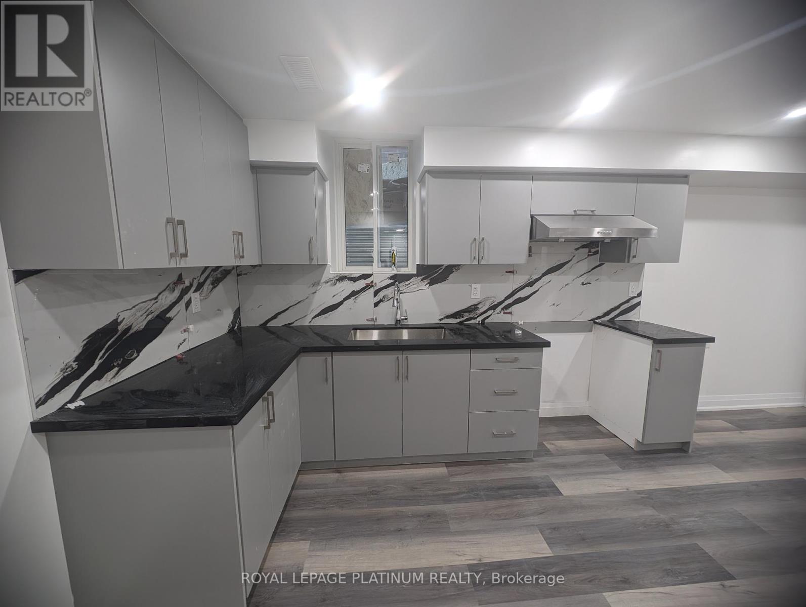 16 Gatherwood Terrace, Caledon, Ontario  L7C 4M4 - Photo 12 - W12643354