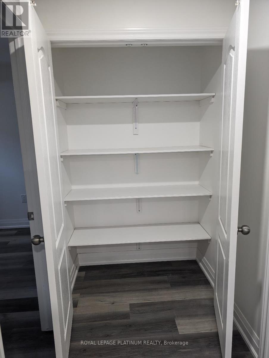 16 Gatherwood Terrace, Caledon, Ontario  L7C 4M4 - Photo 4 - W12643354