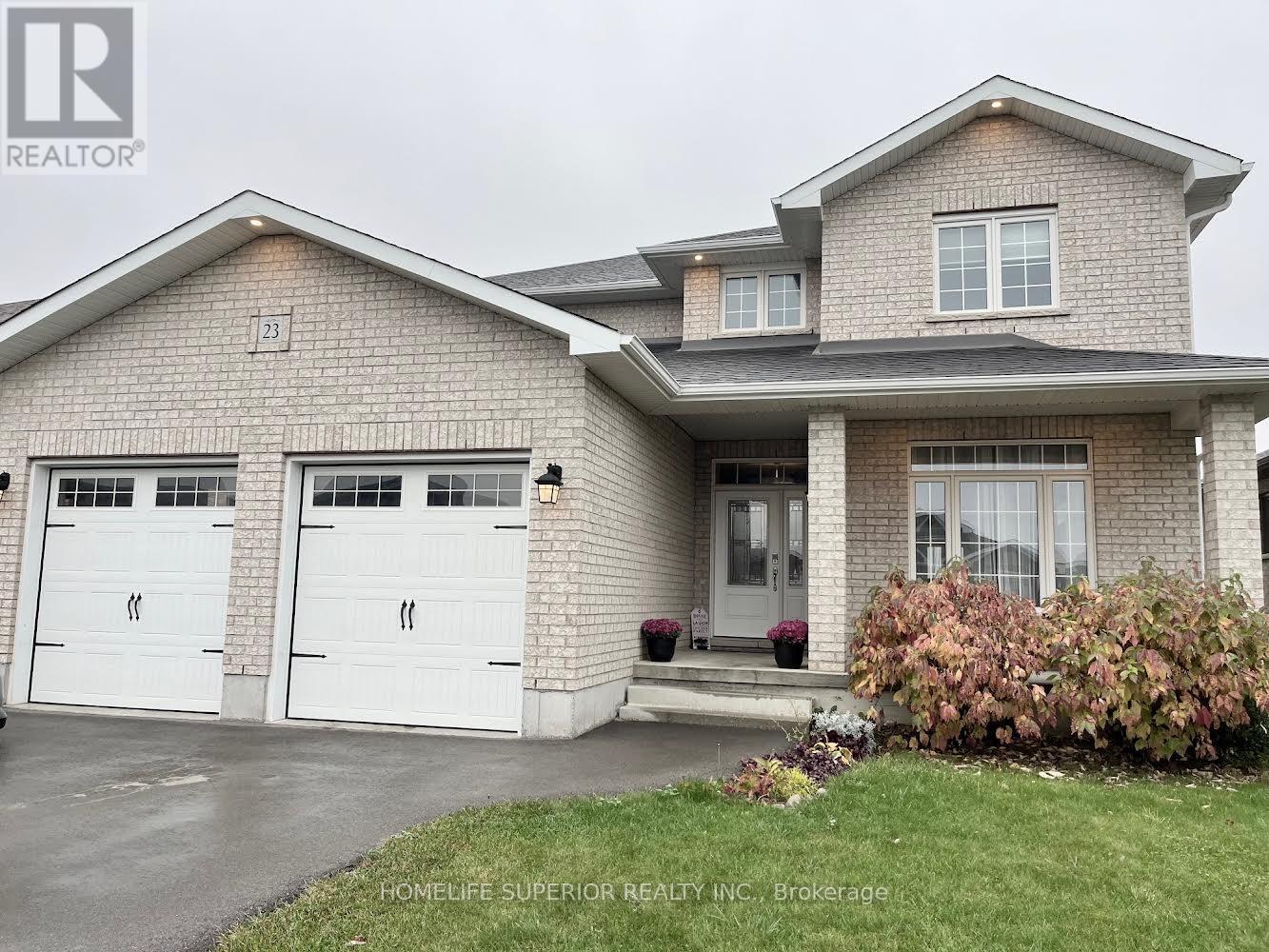 23 CREWS CRESCENT, Quinte West, Ontario