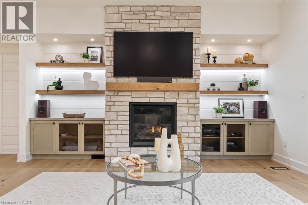 2282 Fairleigh Place, Burlington, Ontario L7R 1G7 - Photo 9 - 40777627