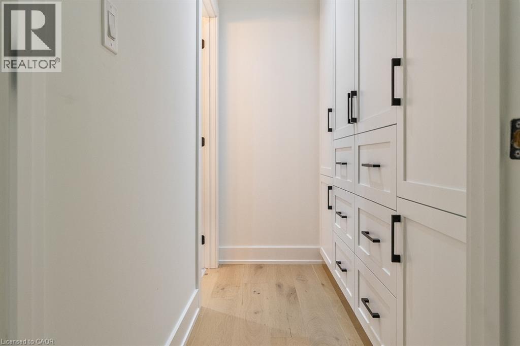 2282 Fairleigh Place, Burlington, Ontario L7R 1G7 - Photo 16 - 40777627