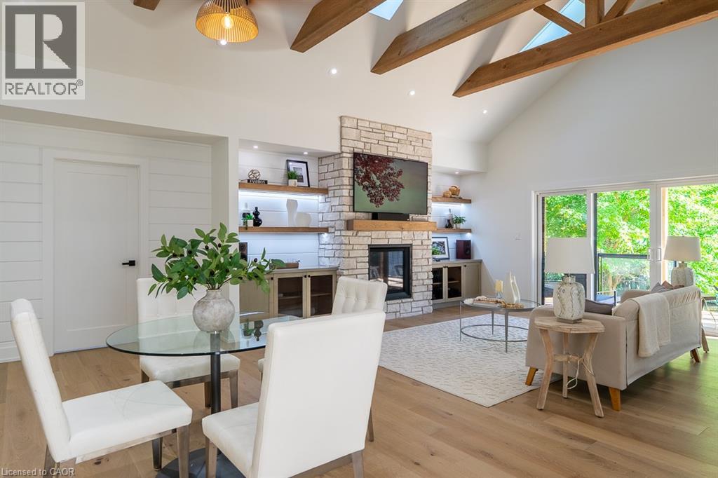 2282 Fairleigh Place, Burlington, Ontario L7R 1G7 - Photo 7 - 40777627