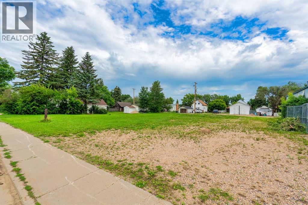 5116 53 Avenue, Viking, Alberta