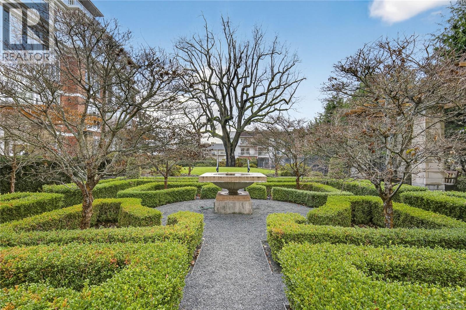 415 999 Burdett Ave, Victoria, British Columbia  V8V 3G7 - Photo 35 - 1022116