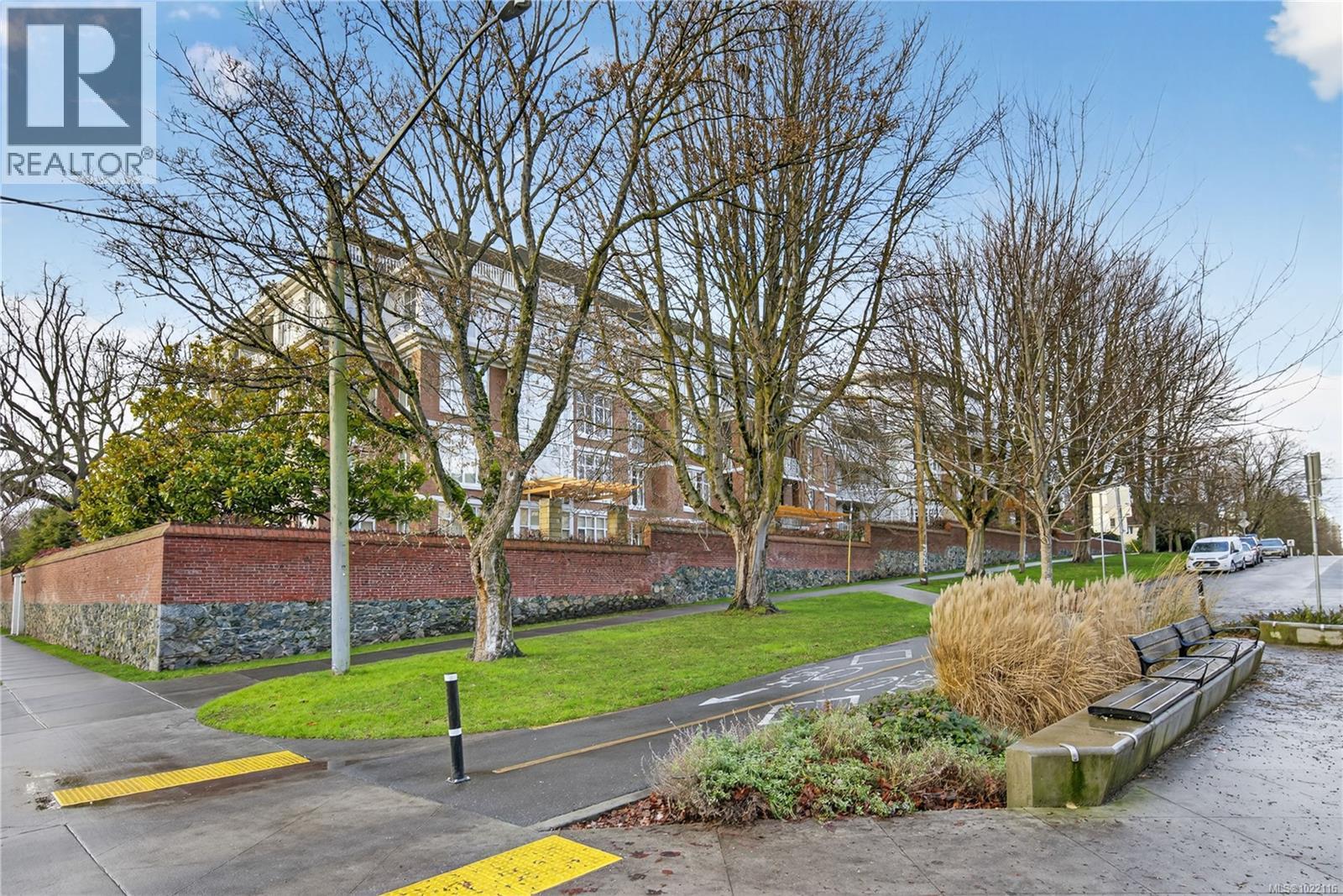 415 999 Burdett Ave, Victoria, British Columbia  V8V 3G7 - Photo 46 - 1022116