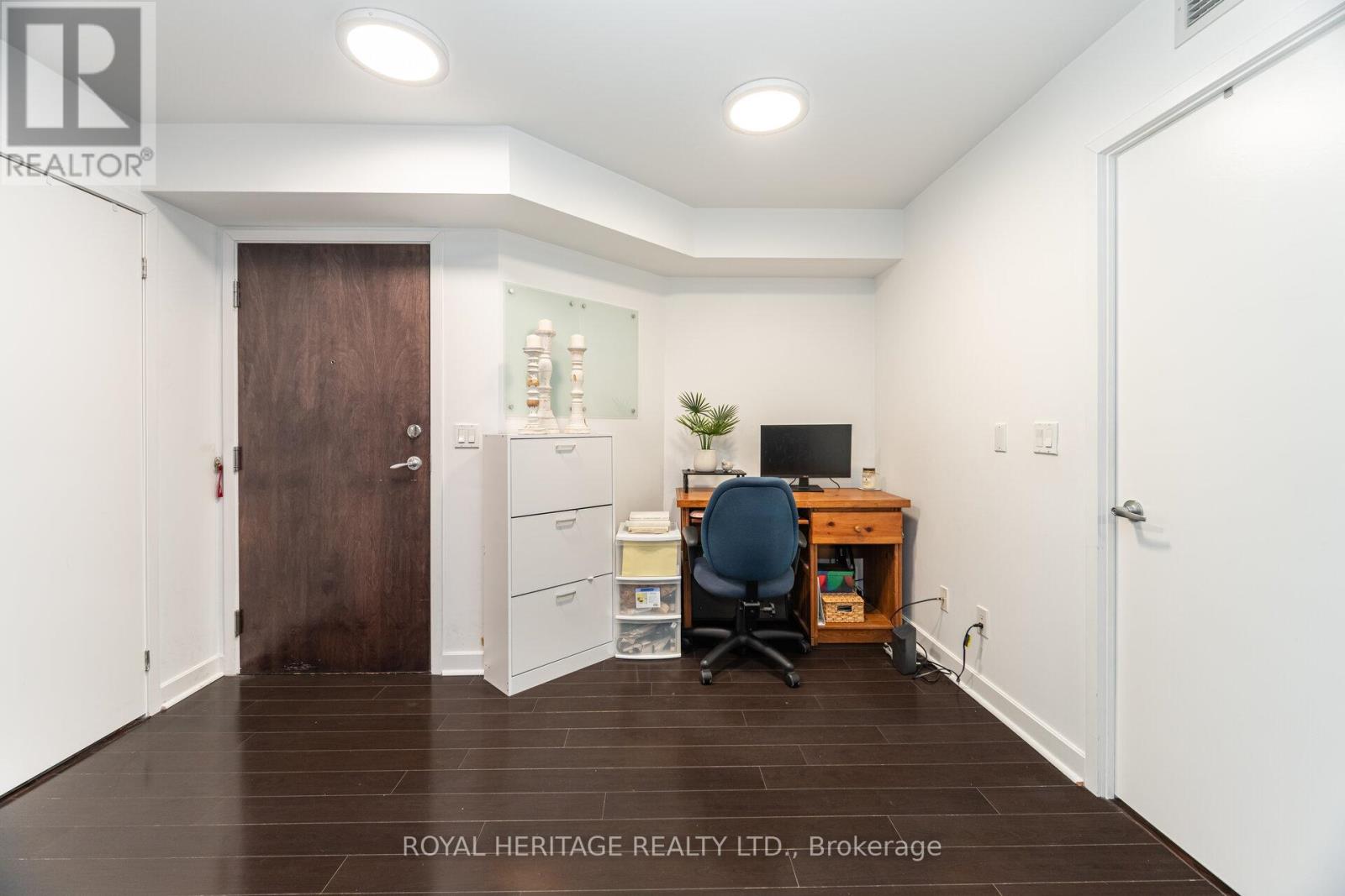 611 - 12 Yonge Street, Toronto, Ontario  M5E 1Z9 - Photo 14 - C12582730