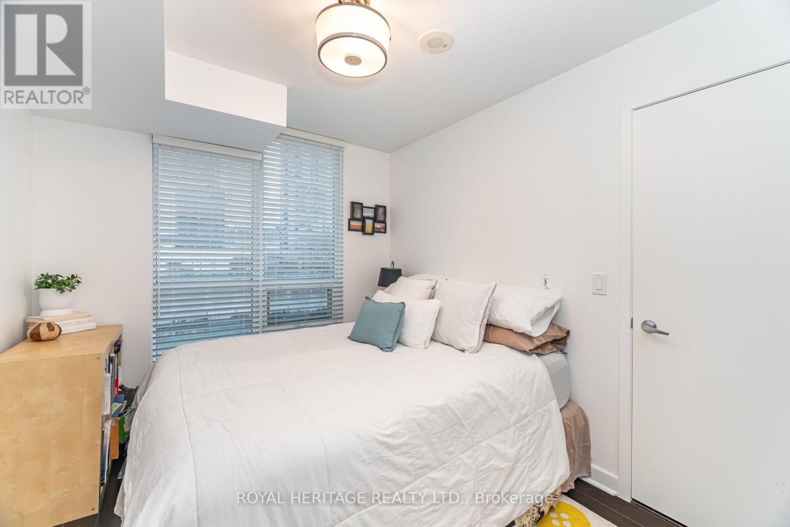 611 - 12 Yonge Street, Toronto, Ontario  M5E 1Z9 - Photo 20 - C12582730