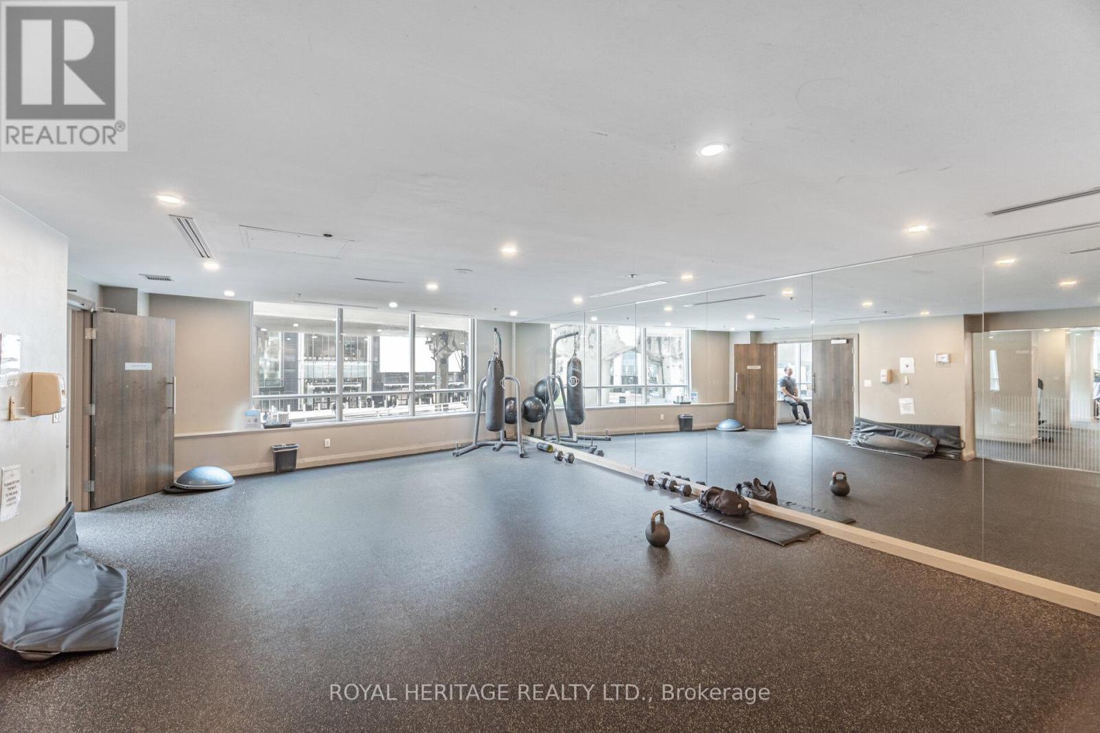 611 - 12 Yonge Street, Toronto, Ontario  M5E 1Z9 - Photo 31 - C12582730