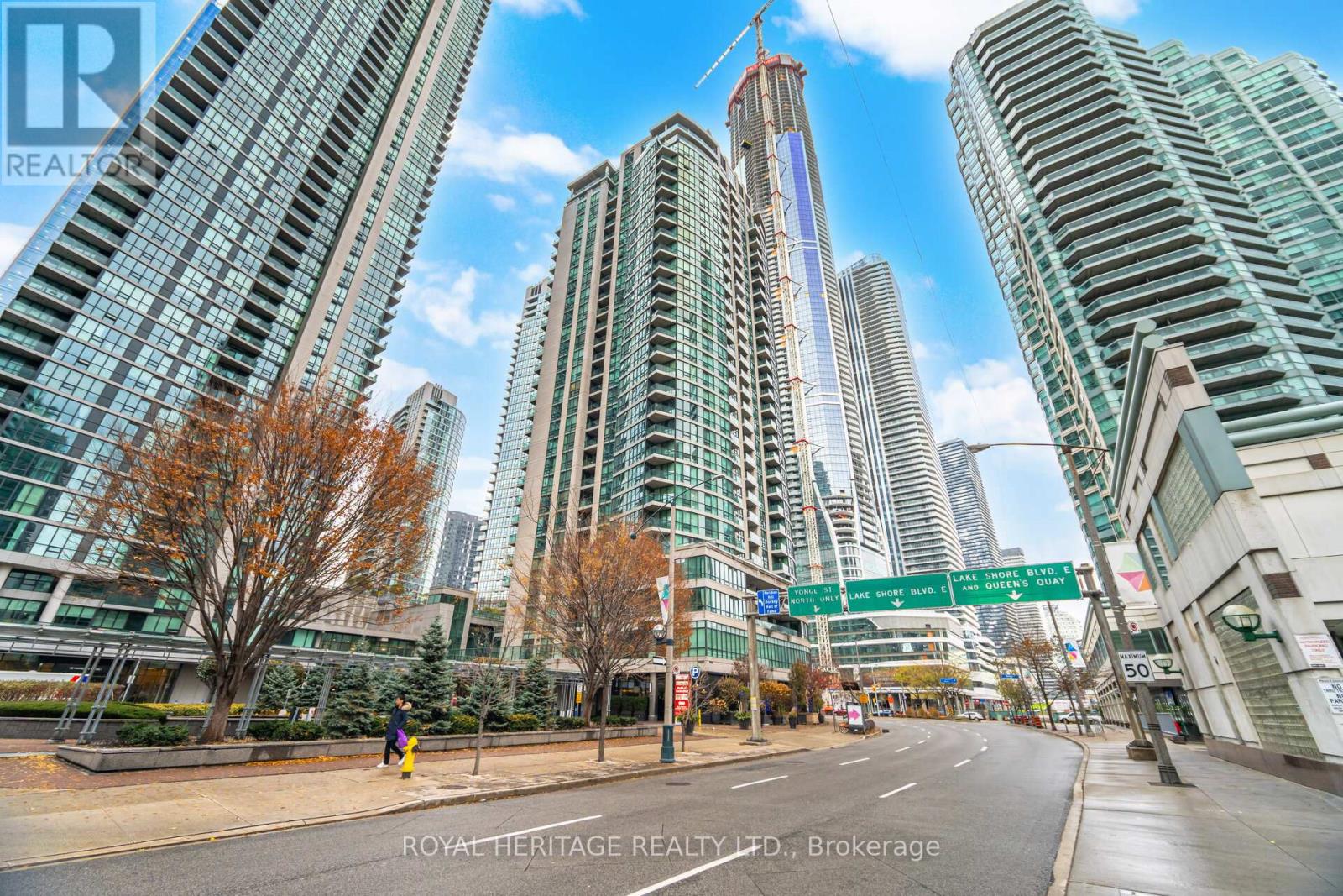 611 - 12 Yonge Street, Toronto, Ontario  M5E 1Z9 - Photo 35 - C12582730