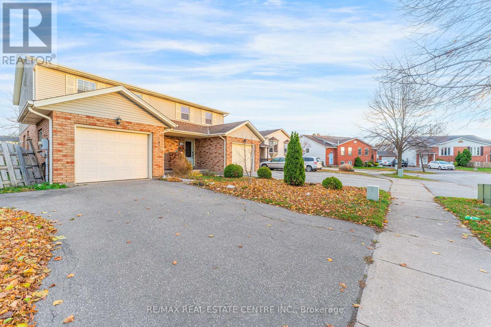 4944 Windgate Drive, Niagara Falls, Ontario  L2H 2Z7 - Photo 2 - X12643316