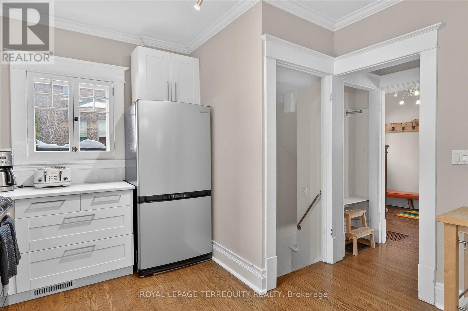 53 Benson Avenue, Peterborough, Ontario  K9H 5X7 - Photo 12 - X12643320