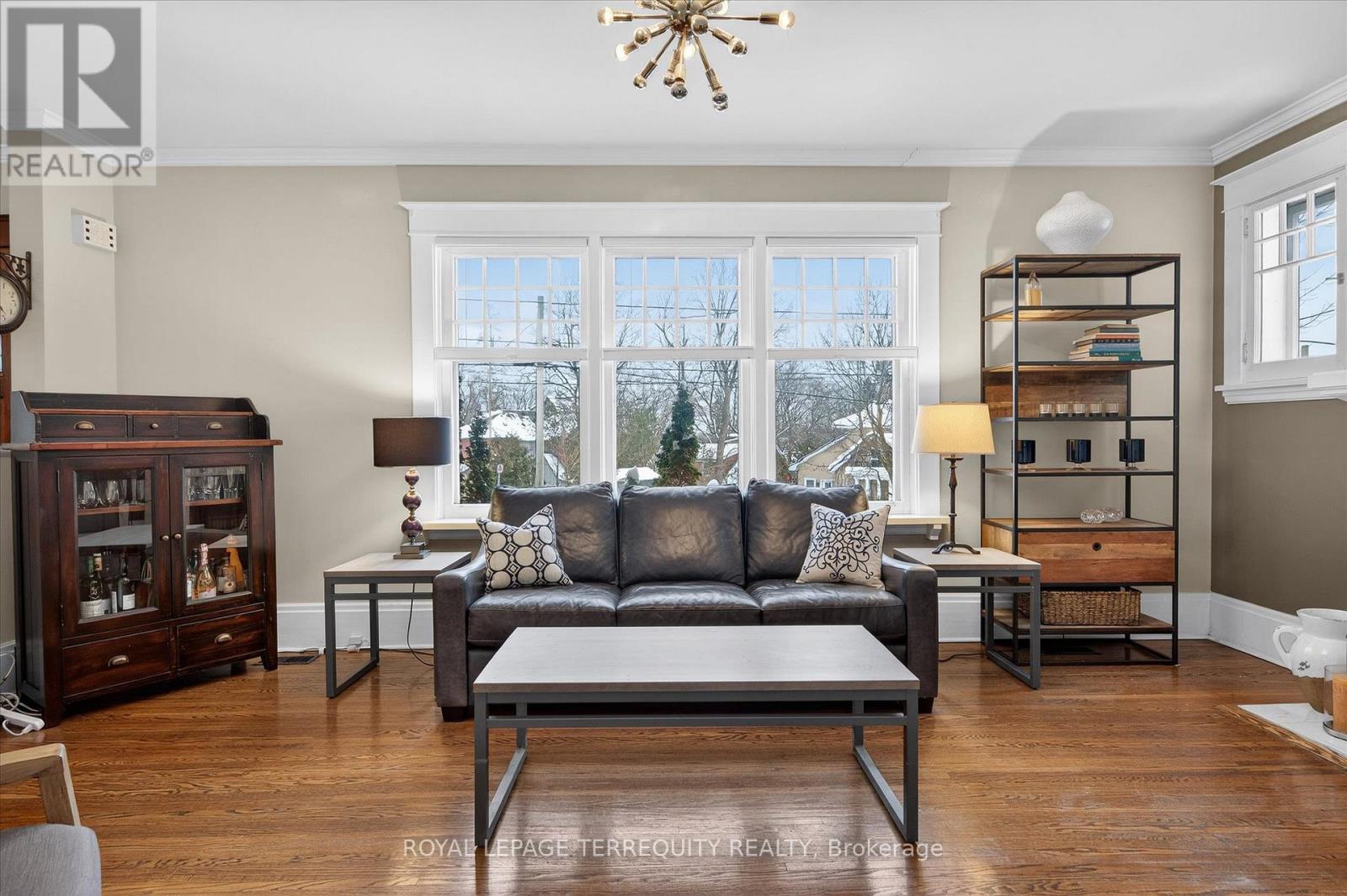 53 Benson Avenue, Peterborough, Ontario  K9H 5X7 - Photo 6 - X12643320