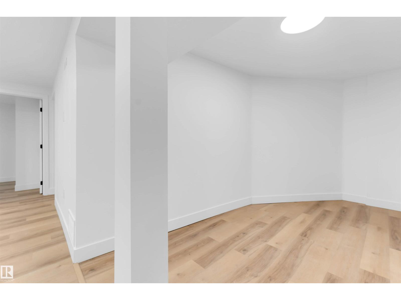 7303 130 Av Nw, Edmonton, Alberta  T5C 1Y1 - Photo 31 - E4468418