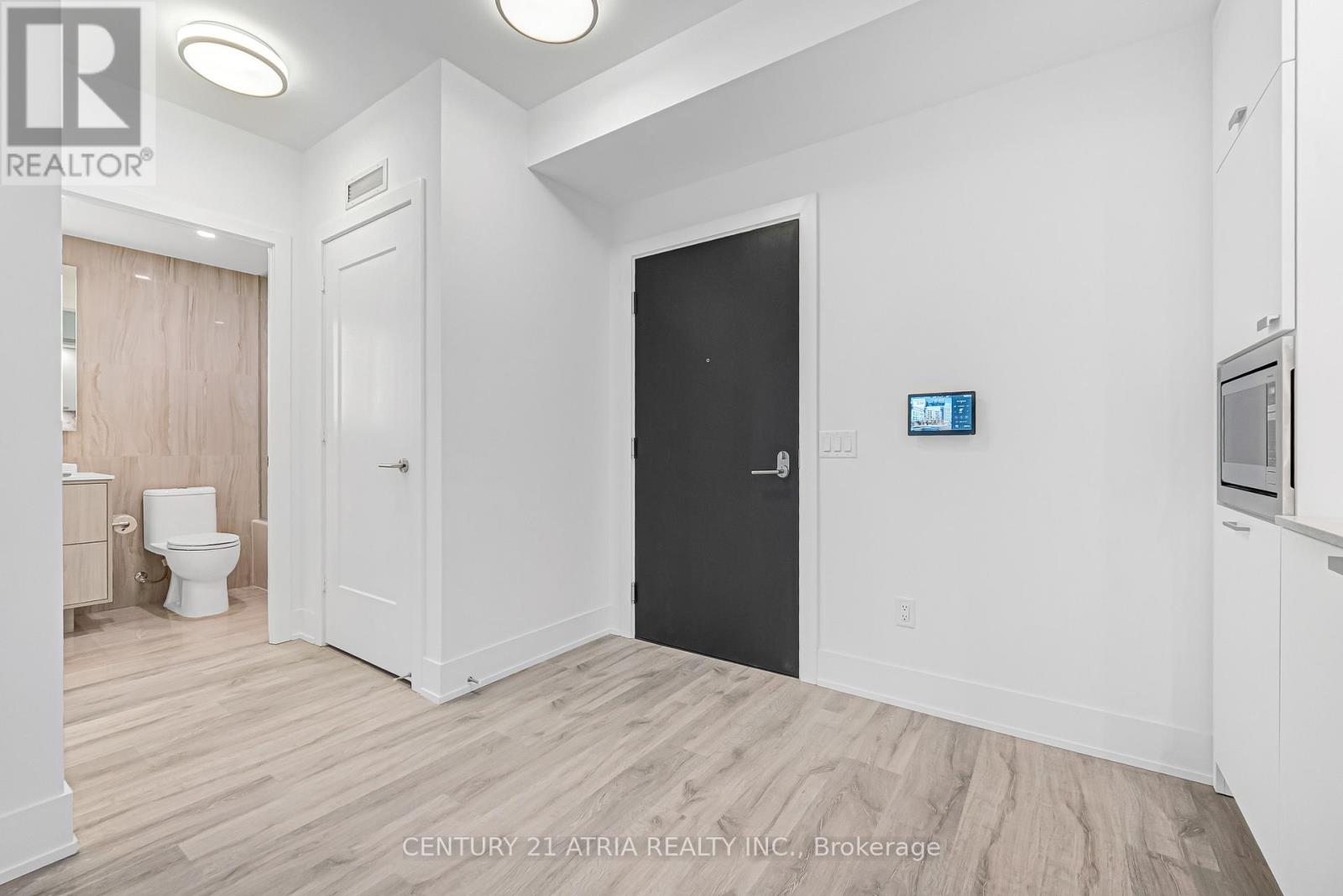 402 - 259 The Kingsway, Toronto, Ontario  M9A 0G2 - Photo 4 - W12464911