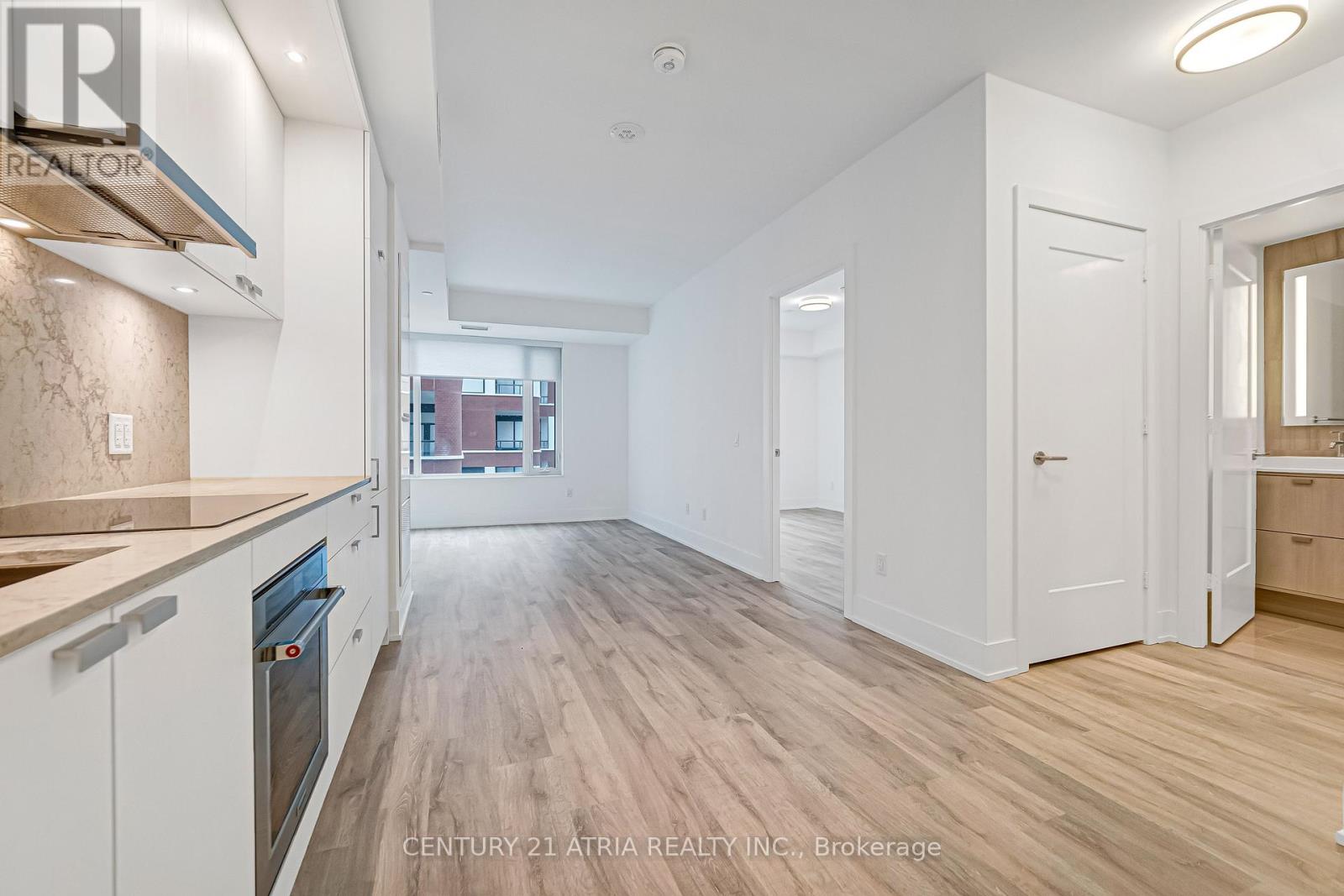 402 - 259 The Kingsway, Toronto, Ontario  M9A 0G2 - Photo 7 - W12464911