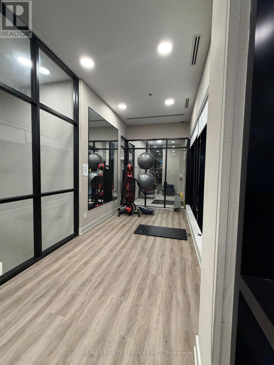 301 - 160 Canon Jackson Drive, Toronto (Beechborough-Greenbrook), Ontario  M6M 0B6 - Photo 16 - W12612076