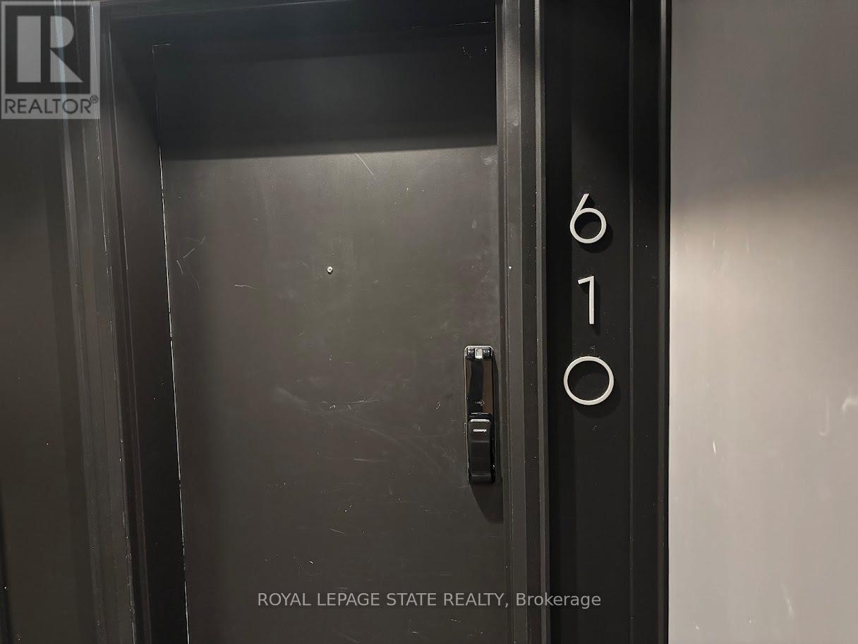 610 - 50 Kaitting Trail, Oakville, Ontario  L6M 5N3 - Photo 2 - W12642502