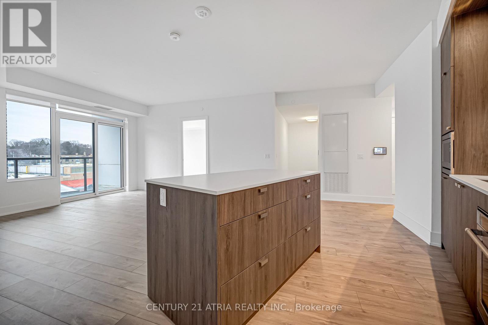 424 - 259 The Kingsway, Toronto, Ontario  M9A 0G2 - Photo 7 - W12482615