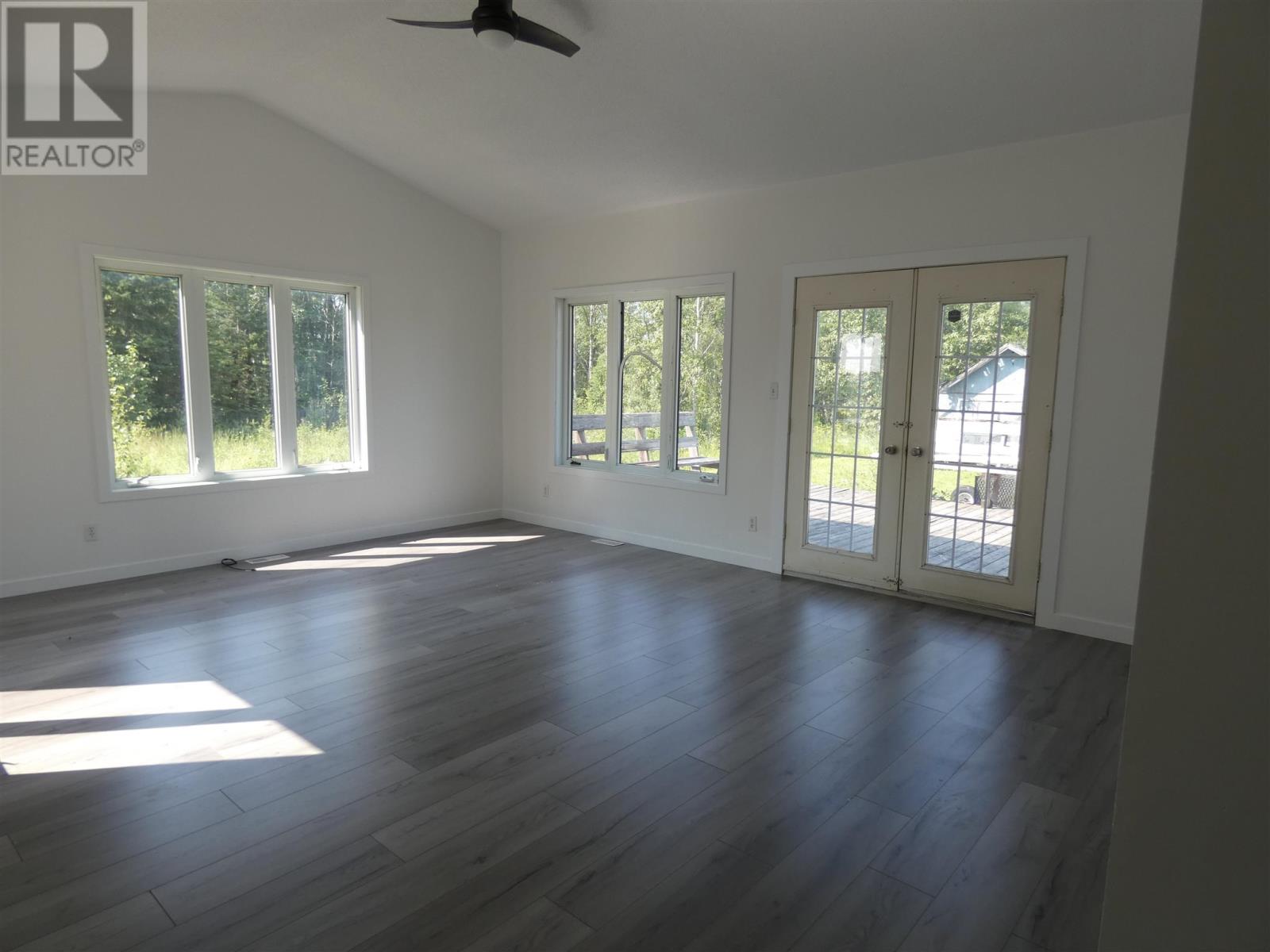 162 Kenogami Rd, Longlac, Ontario  P0T 2A0 - Photo 14 - TB242298