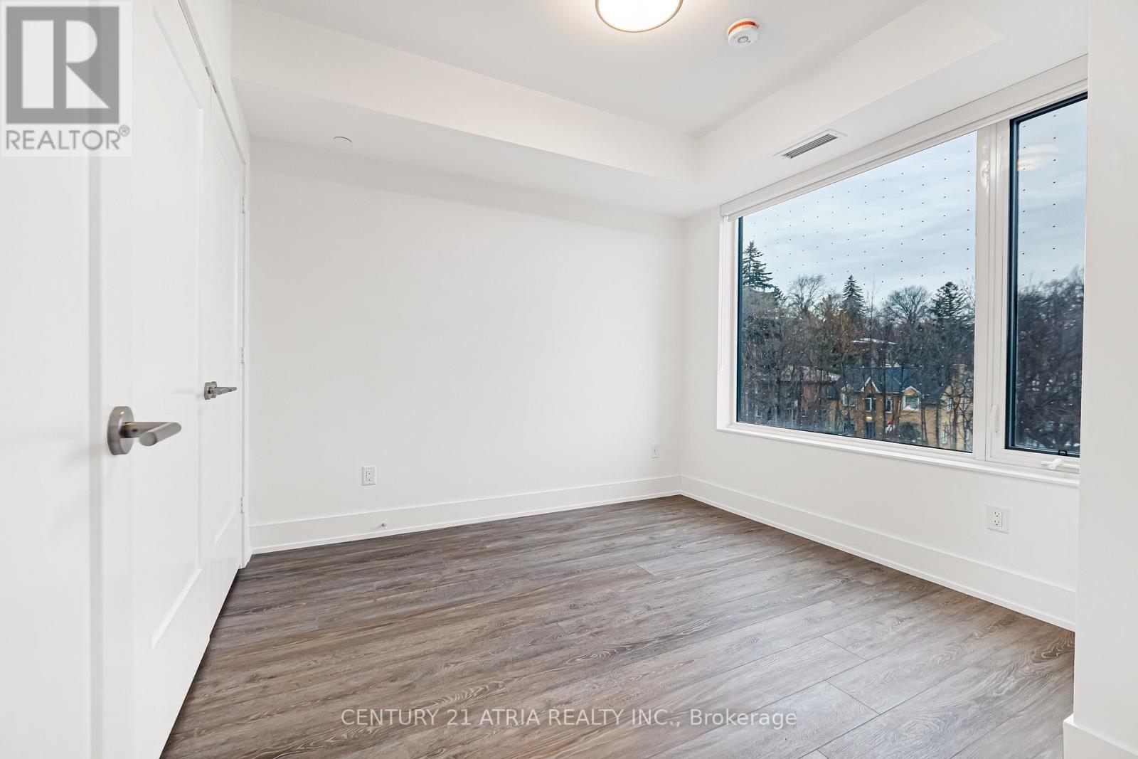 210 - 259 The Kingsway, Toronto, Ontario  M9A 0G2 - Photo 18 - W12575294