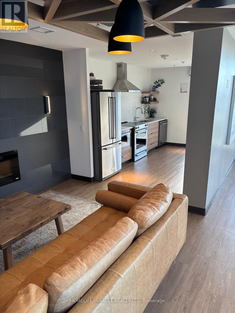 1001 - 60 Charles Street, Kitchener, Ontario  N2G 0C9 - Photo 5 - X12643192